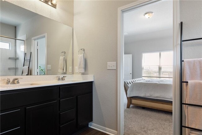 Building Photo - 213 Bremen St