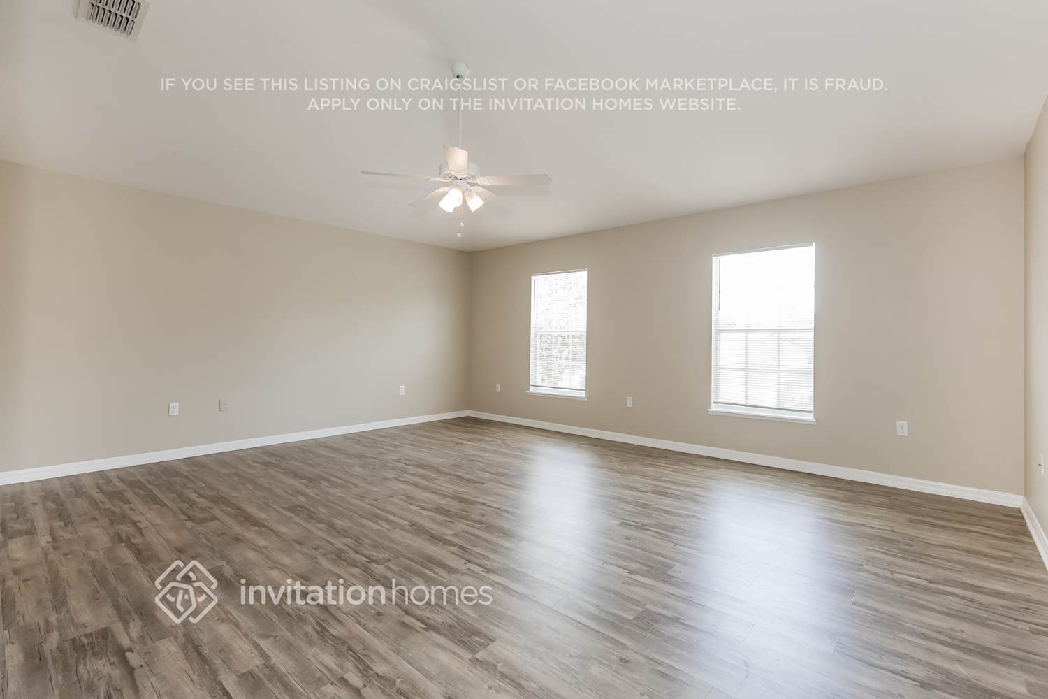 Building Photo - 1501 Alhambra Crest Dr