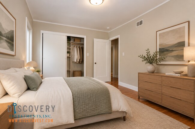 Building Photo - Charming Bungalow in the Montclair Hills