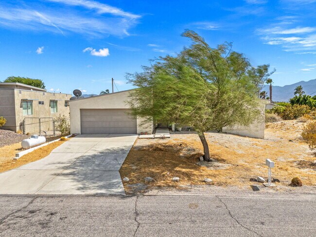 Building Photo - 67645 Long Canyon Ln