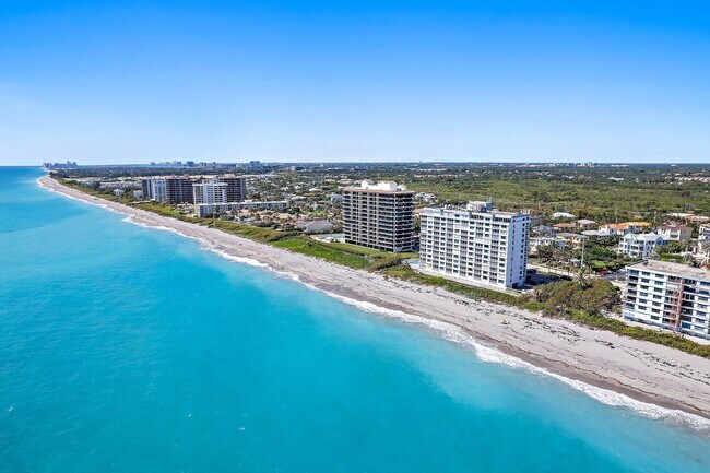 Building Photo - 840 Ocean Dr