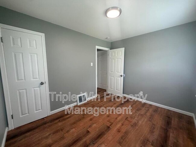 Building Photo - 3349 Marmary Ln
