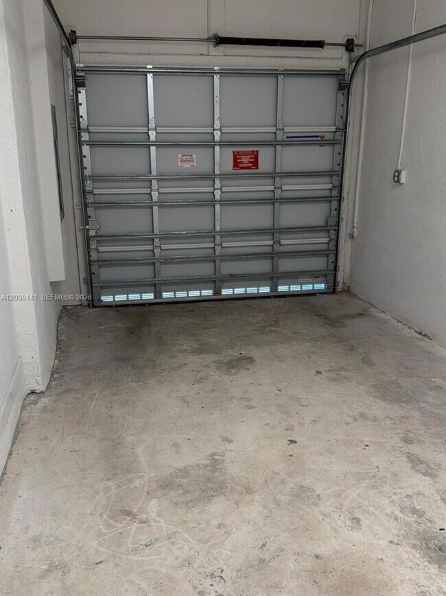 Building Photo - 16225 SW 288th Terrace