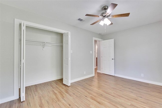 Building Photo - 11409 Hunters Ln