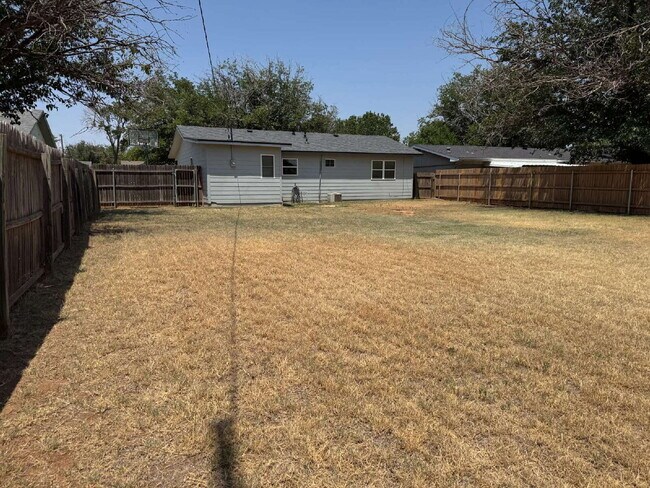 Building Photo - Updated 3 bedroom one bath home with a shade tree and large yard.