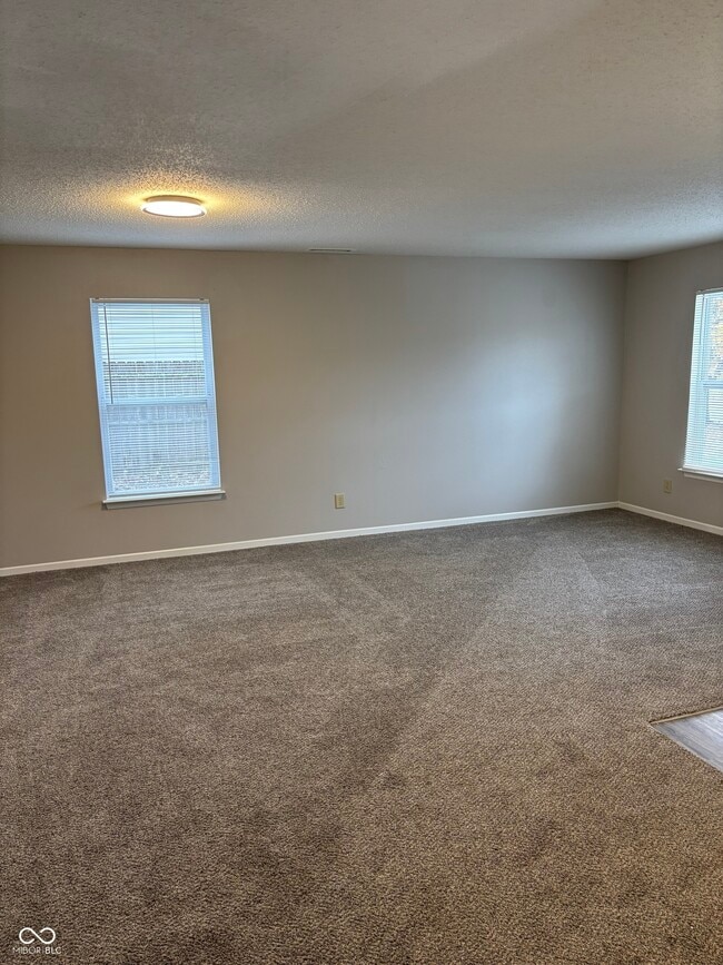 Building Photo - 1380 King Maple Dr