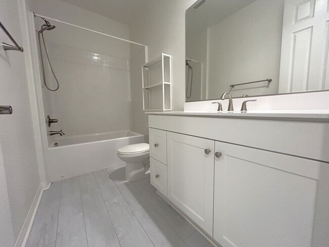 Building Photo - PADDOCK AVE CHINO 91708 (4 BED / 3 BATH)