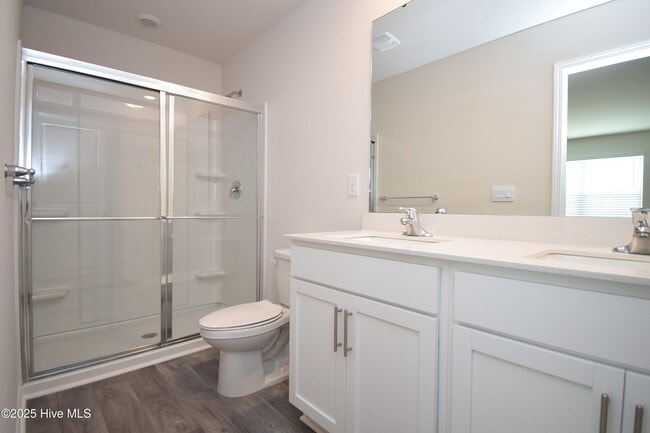 Building Photo - 3605 Sedge Dr