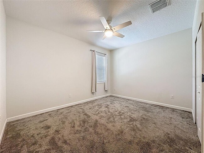 Building Photo - 521 Brunswick Dr