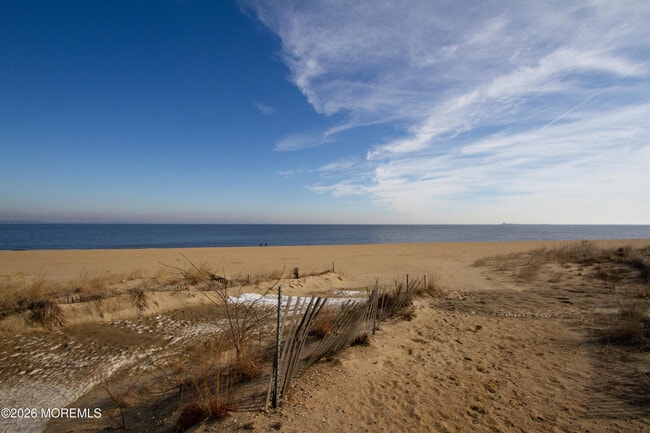 Building Photo - 78 Shore Blvd