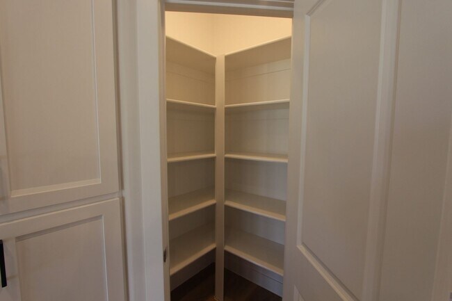 Building Photo - Brand New - Never Lived In!  (Location, Location Location)