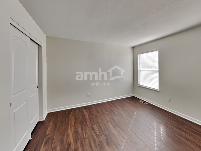 Building Photo - 25 Stoney Bluff Way