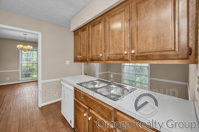 Building Photo - 1849 Young Farm Rd