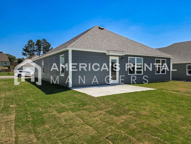 Building Photo - New Construction Home for Rent in Calera, AL - Timberline Community!