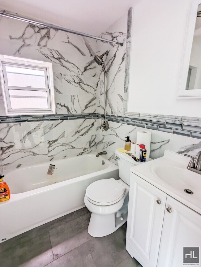 Building Photo - WASHINGTON AVENUE