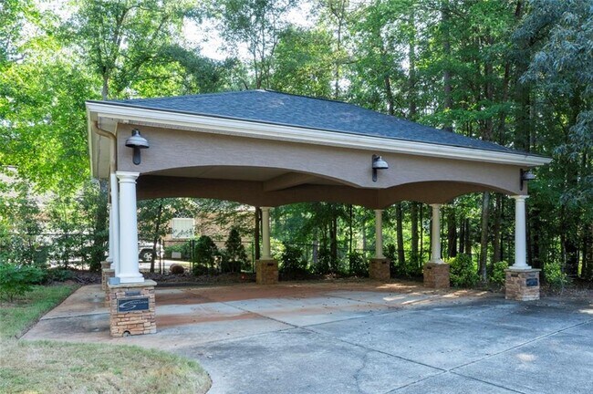 Building Photo - 5211 Hadaway Rd NW