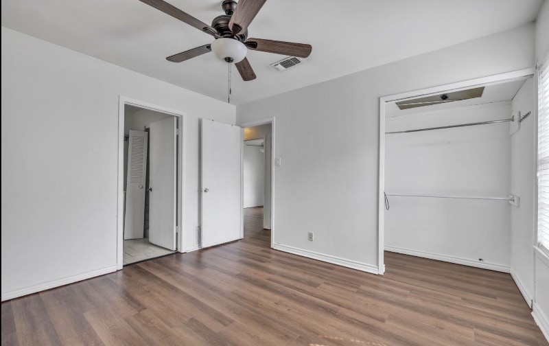 Building Photo - 318 Avalon St