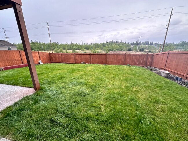 Building Photo - 12477 SE 301st Pl