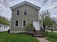 Building Photo - 643/645 South Jefferson Street/401 Cass St...