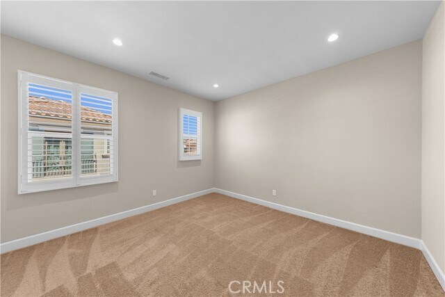 Building Photo - 52 Quentin
