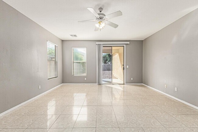 Building Photo - 4511 W T Ryan Ln