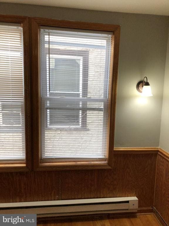 Building Photo - 408 E Roosevelt Blvd