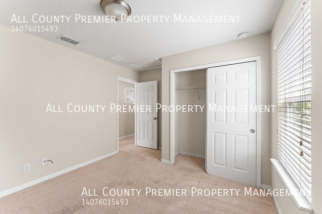 Building Photo - 4775 Creekside Park Ave