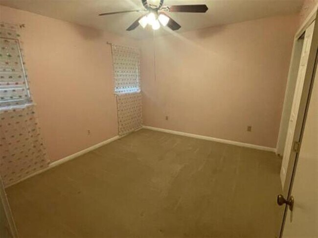 Building Photo - WONDERFULHHOMES FOR RENT9324