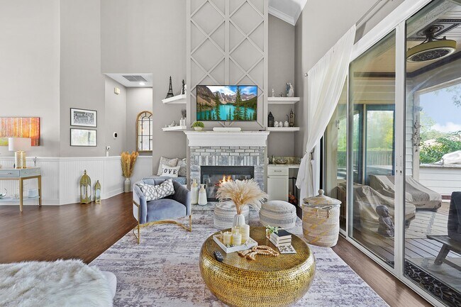 Building Photo - 500 Turnberry Ln