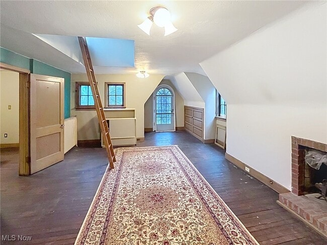 Building Photo - 2265 Stillman Rd