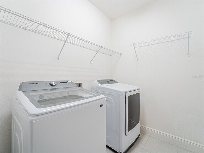 Building Photo - 2130 Scholartree Wy