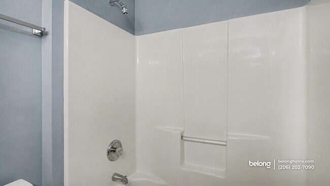 Building Photo - 15121 182nd Ave SE