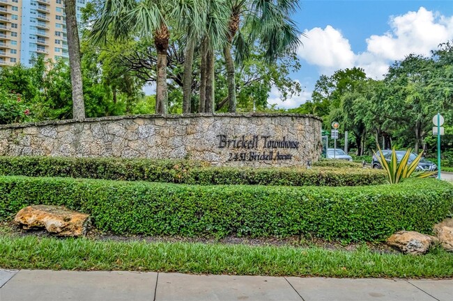 Building Photo - 2451 Brickell Ave