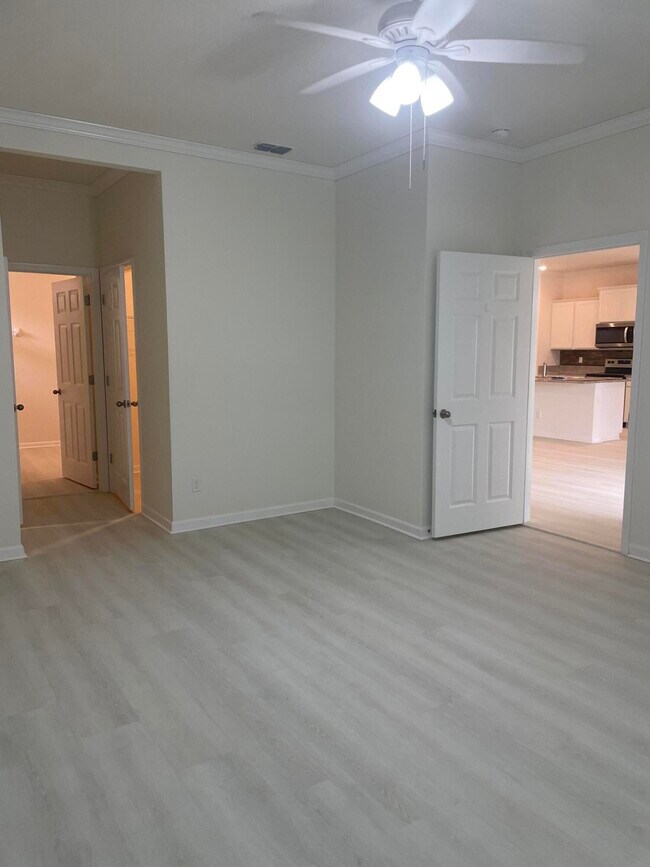 Building Photo - 12432 Arabella Dr