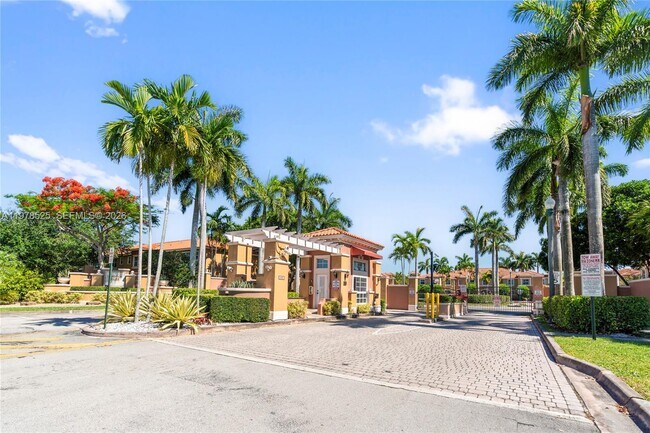 Building Photo - 10557 SW 6th St