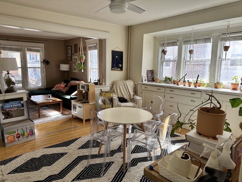 Building Photo - 4312 Colfax Avenue South