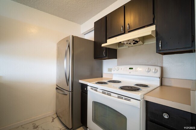 Building Photo - 1 BD/ 1 BA in Pearl One