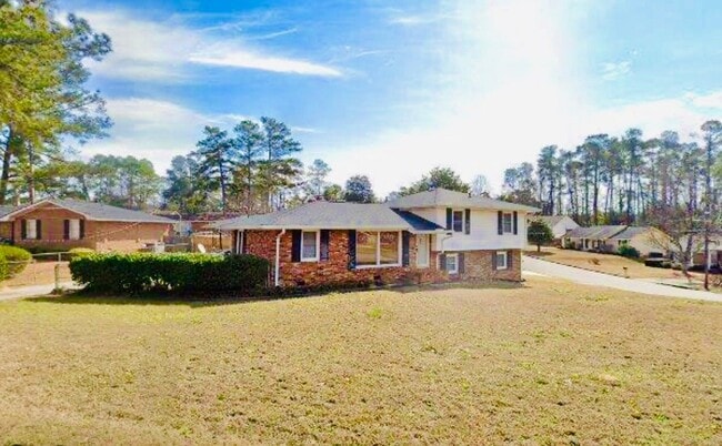 Building Photo - 2312 Cadden Rd