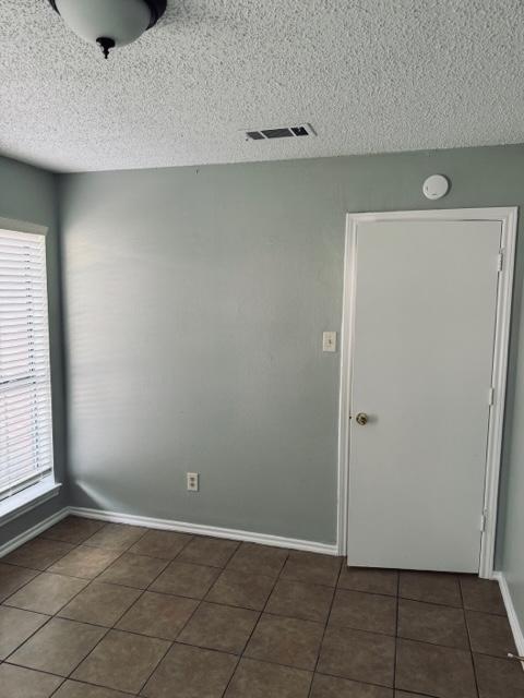 Building Photo - 5313 Riverport Dr