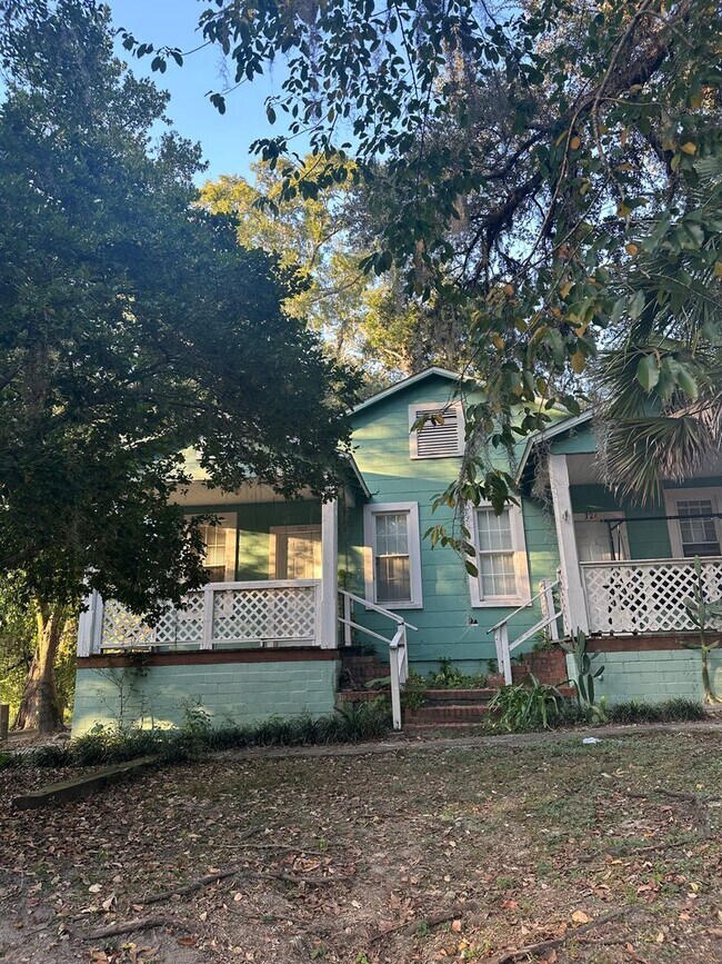 Building Photo - 322 Oakland Ave