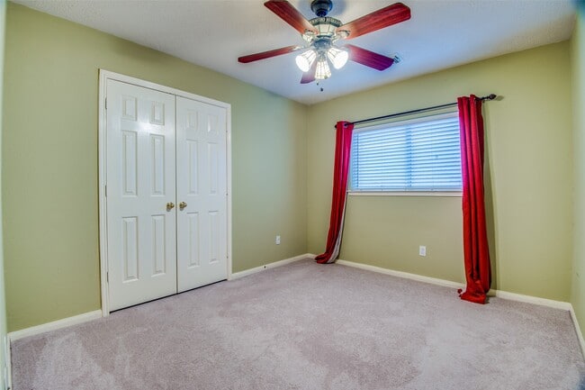 Building Photo - 20515 Spring Aspen Ln