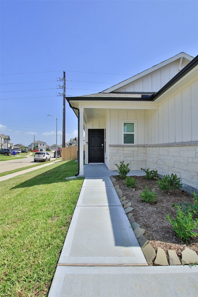 Building Photo - 23539 Weir Box Rd