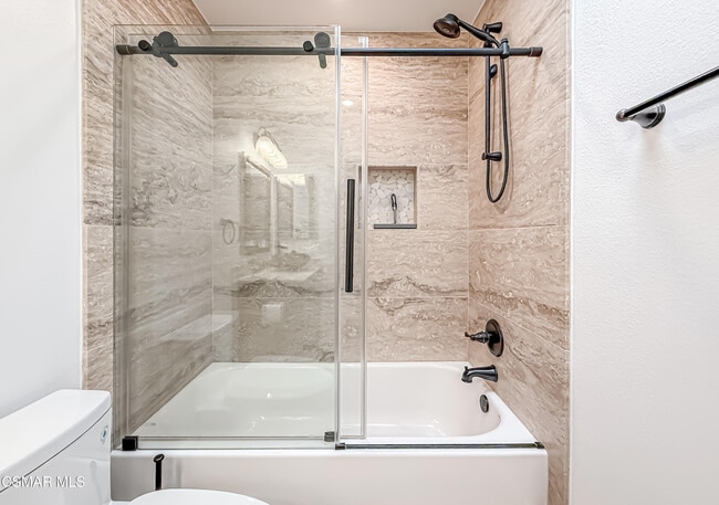 Building Photo - 2829 Shoreview Cir
