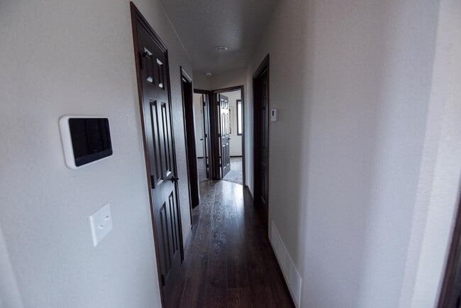 Building Photo - 1240 Kodiak Dr