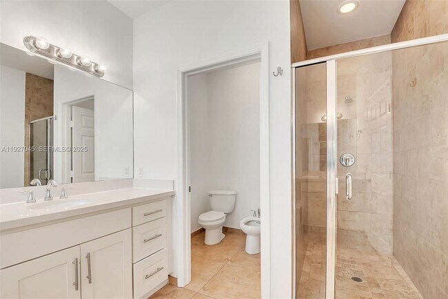 Building Photo - 5840 NW 104th Path