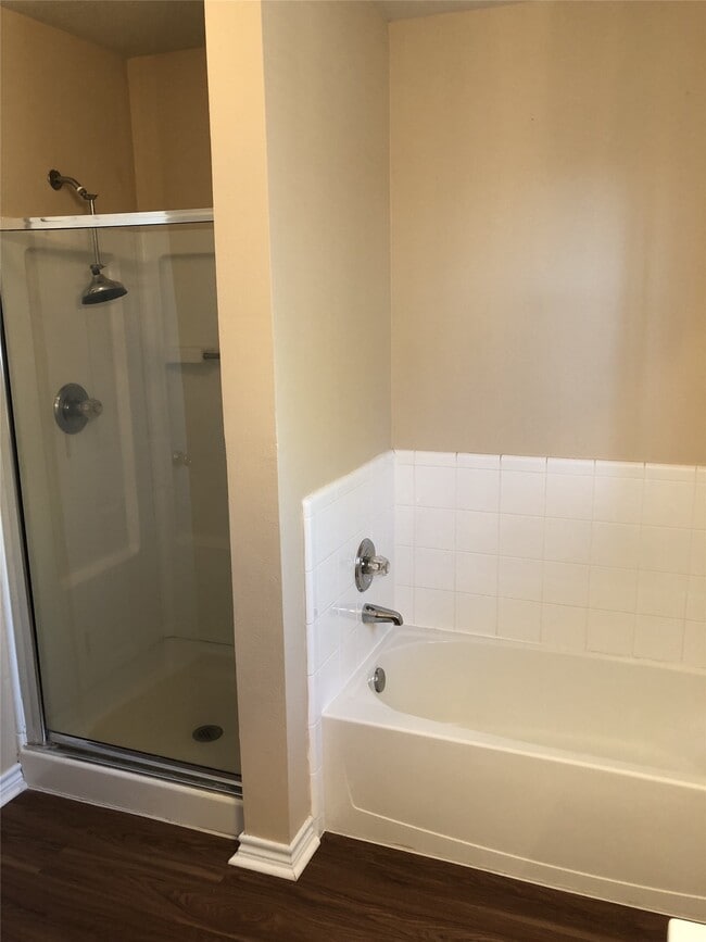 Building Photo - 16115 Speyburn Ct