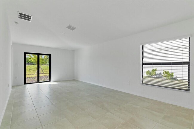 Building Photo - 9136 Tequila Sunrise Dr