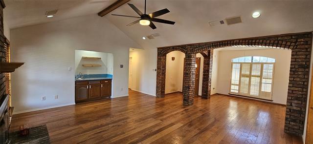 Building Photo - 621 New Hope Rd E