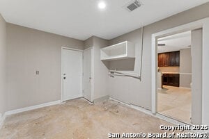 Building Photo - 5003 Casa Oro St