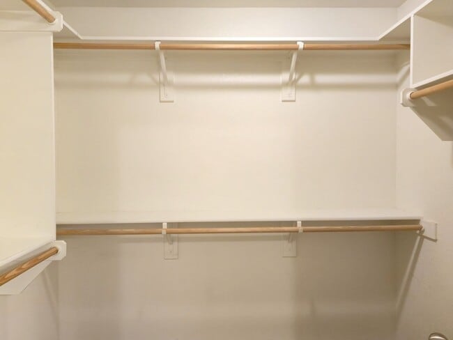 Building Photo - Foxborough addition duplex!